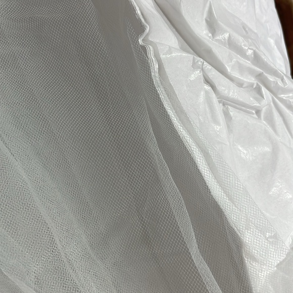 Rhinestone Veil with Blusher - Picture 5 of 5